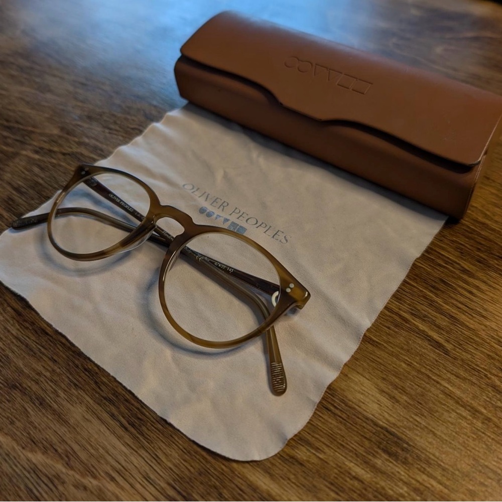 Oliver Peoples Round Acetate Glasses in Light Brown Tortoiseshell - Picture 2 of 5